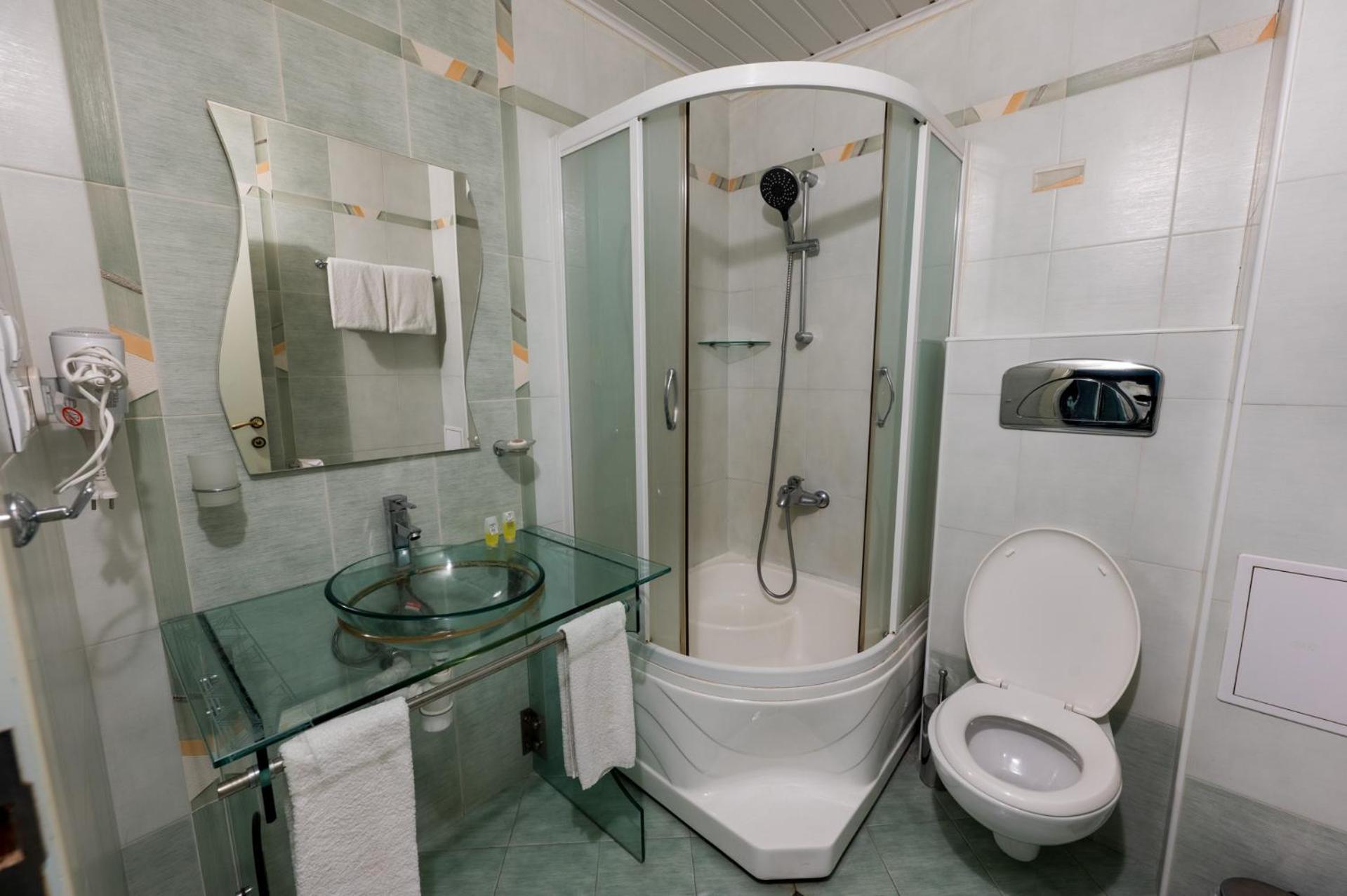 Family Hotel Lazur Kyustendil Luaran gambar